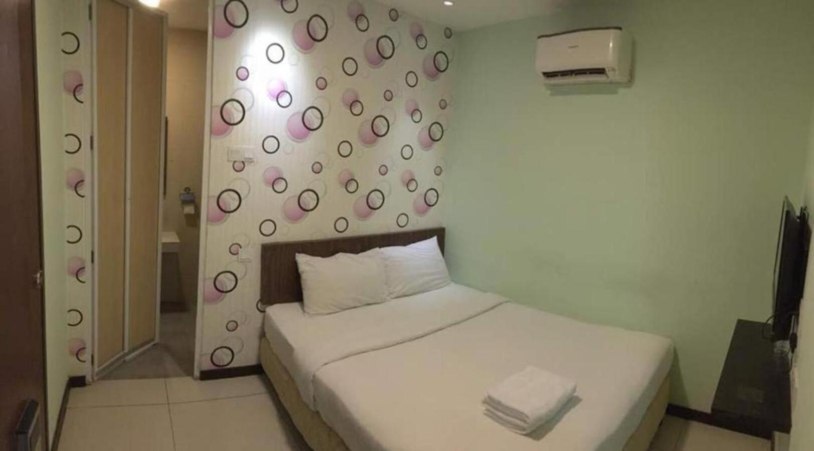 Casa Hotel Near Klia 1 Sepang Exterior photo